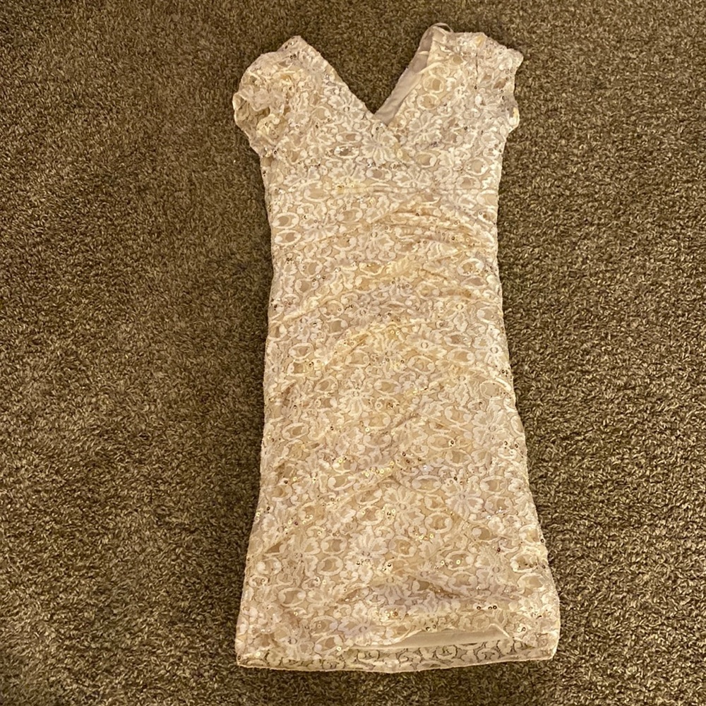 Scarlett mini dress cream